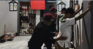 Jelang Aktifitas Perkantoran, Lapas Wahai Gelar Razia Malam Berantas Peredaran Narkoba dan. 